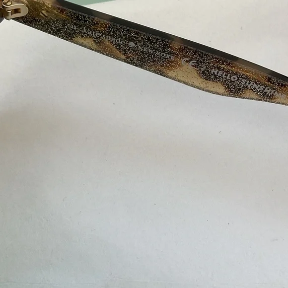 Kate Spade New York Tortoise and Black Sunglasses Duo - Picture 8 of 14